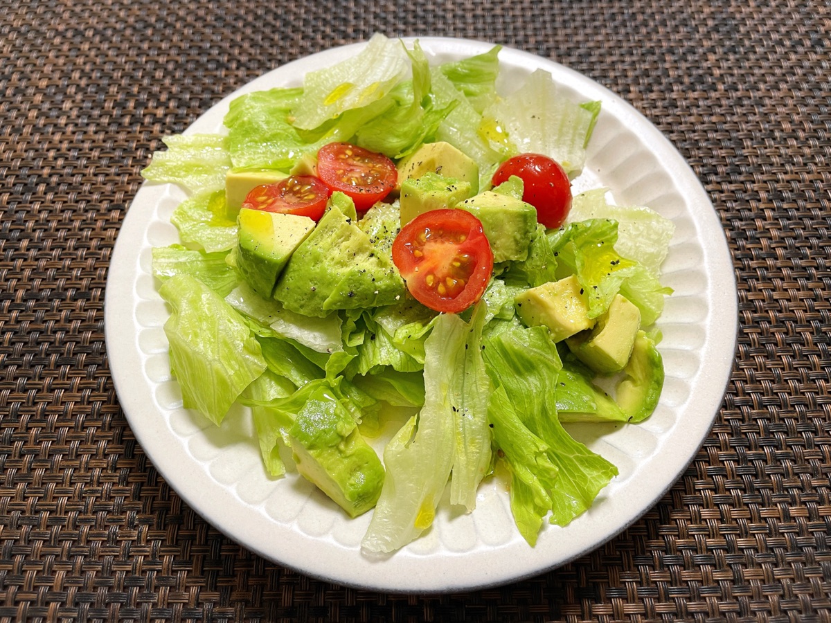 野菜から食べ始める食事の一コマ｜続けた先に期待できる変化のイメージ