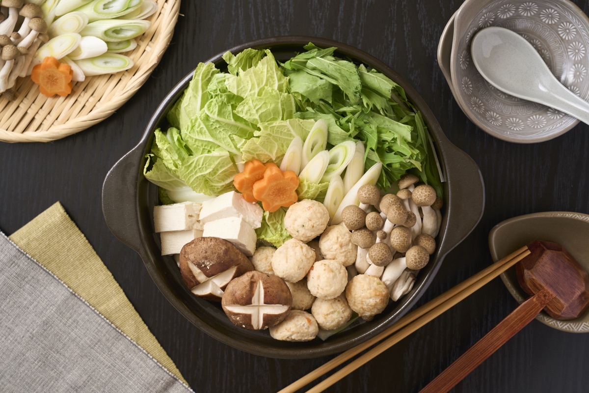 温かい汁物や鍋｜冷やさない食べ方のイメージ
