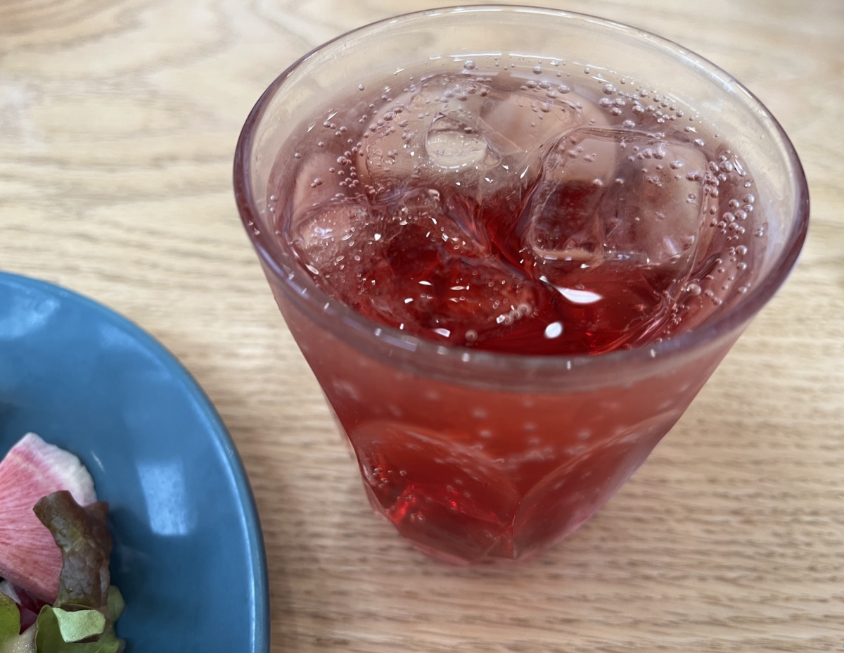 ざくろ酢の炭酸割り|飲み方のイメージ