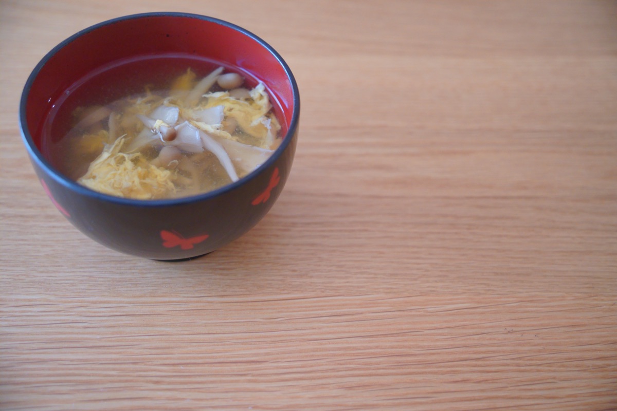 加熱したまいたけ料理｜火を通して食べるイメージ