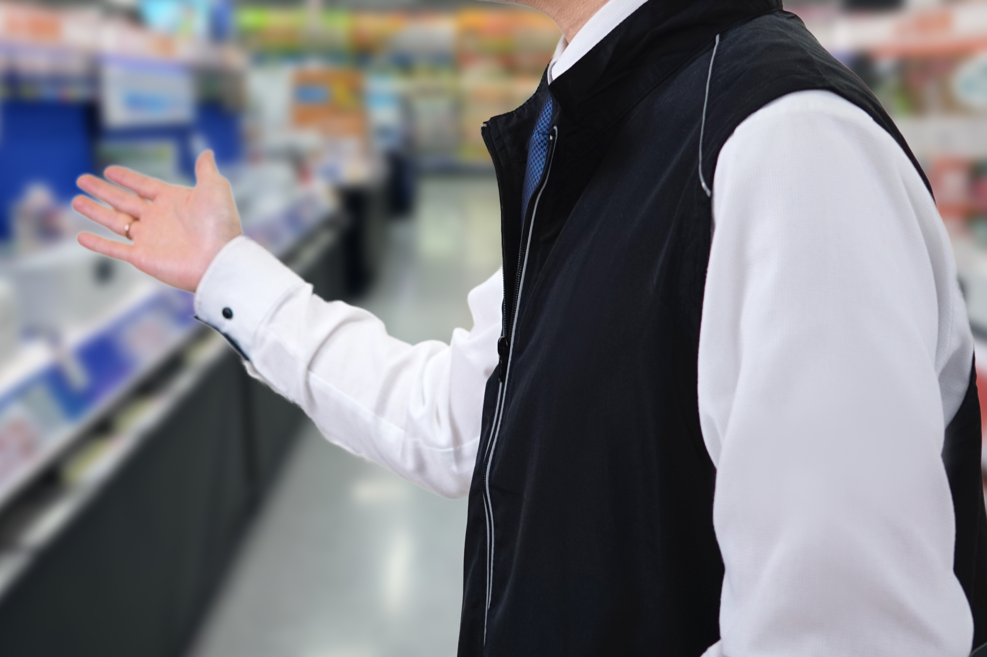 発酵食品がいくつも並ぶ食卓を俯瞰したカット
